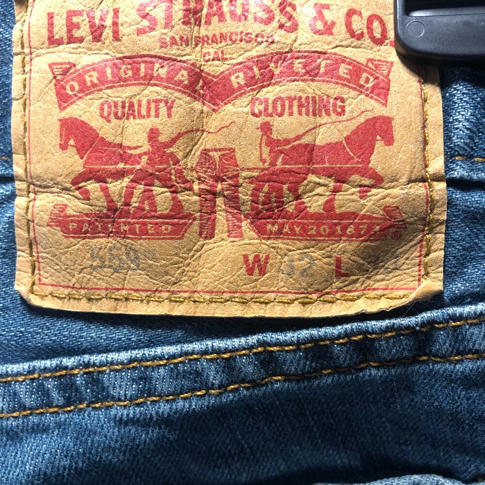 Men's Levi's Strauss Original Rivited 559 Style 32 x 30 - Picture 4 of 7
